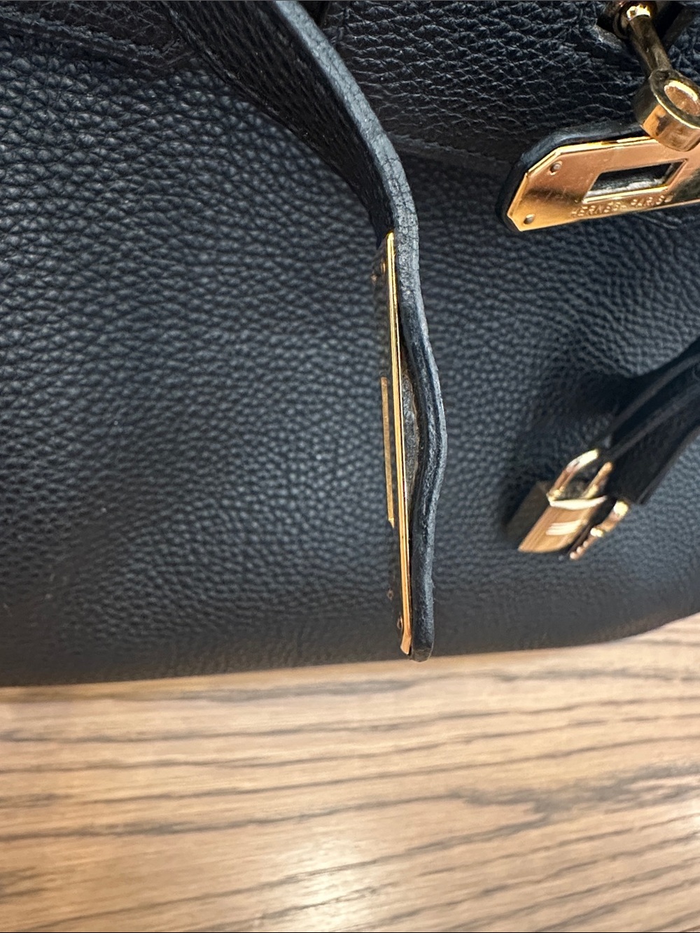 Hermes Birkin 35 Black with Gold Hardware - Picture 5 of 13
